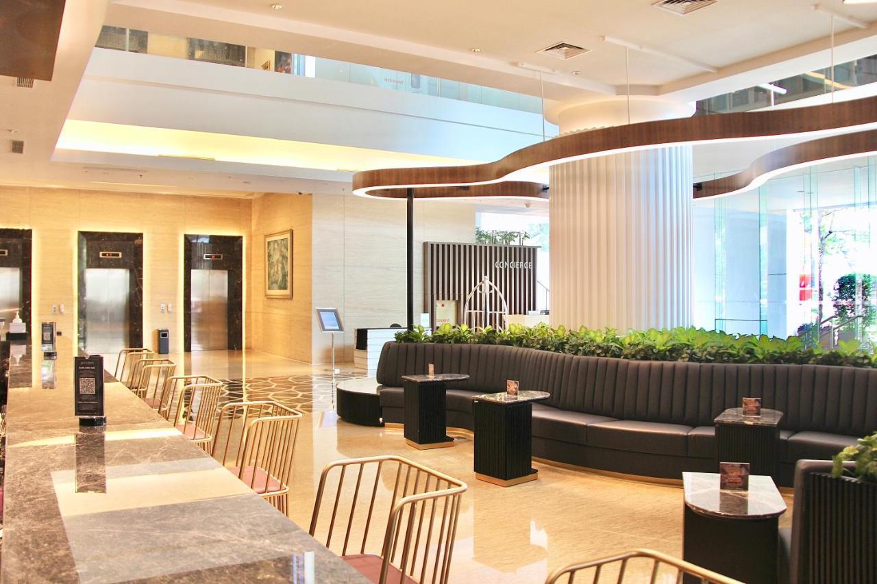 Js Luwansa Hotel & Convention Center Джакарта Екстер'єр фото